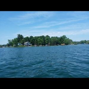 Meet your Posher, Briana